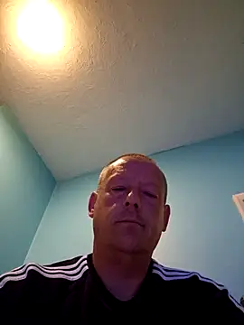 Snapshot of Tyson120 chatting on June 26, 2026, 10:04 pm Tyson120 online show from June 26, 2026, 10:04 pm