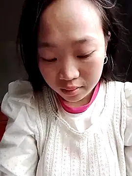 Yumiik2kk online show from January 16, 2026, 1:42 am