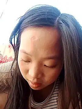 Yumiik2kk online show from November 30, 2025, 6:36 am