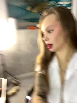 BbyAngelEyes online show from November 17, 2025, 10:47 pm