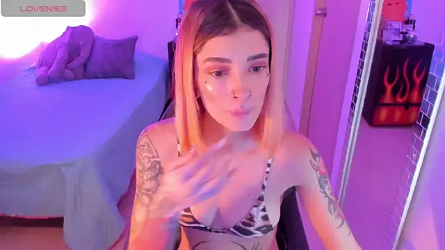 rotwallace online show from February 10, 2026, 9:58 pm