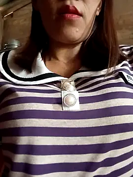 Hini68 online show from February 22, 2026, 3:53 am