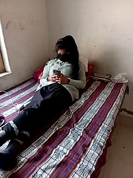 Snapshot of Sunita-collage chatting on November 25, 2025, 5:52 am Sunita-collage online show from November 25, 2025, 5:52 am