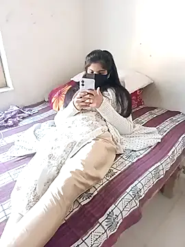 Snapshot of Sunita-collage chatting on November 30, 2025, 5:52 am Sunita-collage online show from November 30, 2025, 5:52 am