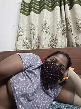 Nikkitha69 online show from November 30, 2025, 6:58 am