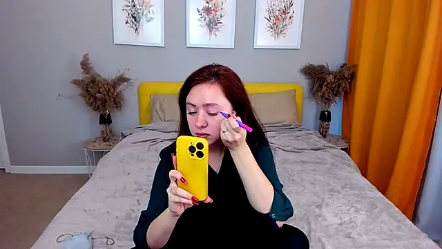 Snapshot of ReginaLorey chatting on November 11, 2025, 8:09 am ReginaLorey online show from November 11, 2025, 8:09 am