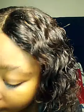 KYLER26 online show from November 21, 2025, 4:06 pm