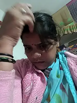 Hot suini online show from December 16, 2025, 3:05 pm