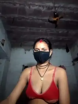 Snapshot of LOVE_FI95 chatting on November 30, 2025, 3:57 pm LOVE FI95 online show from November 30, 2025, 3:57 pm