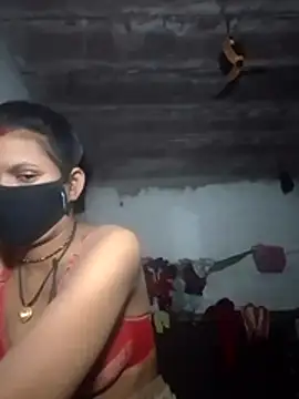 Snapshot of LOVE_FI95 chatting on November 13, 2025, 4:55 pm LOVE FI95 online show from November 13, 2025, 4:55 pm