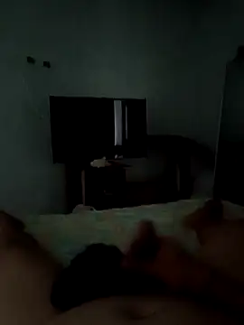 Snapshot of Lupercinio chatting on November 19, 2025, 4:07 pm Lupercinio online show from November 19, 2025, 4:07 pm