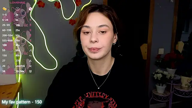 Miss Fortuna online show from November 18, 2025, 6:39 am