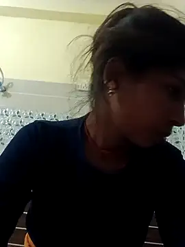 Veshali Love143 online show from November 17, 2025, 11:20 pm