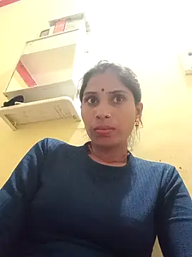 Veshali Love143 online show from November 17, 2025, 10:52 am