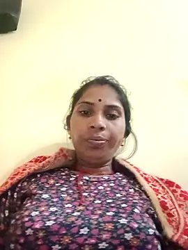 Veshali Love143 online show from November 13, 2025, 11:30 pm