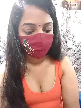 Honeya96 online show from November 28, 2025, 8:25 am