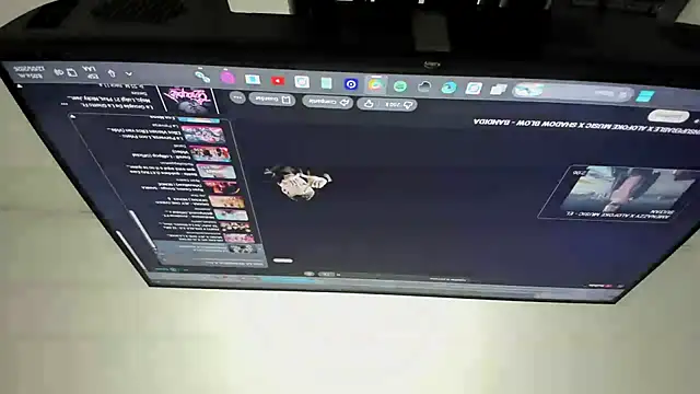 ninaasm online show from May 12, 2026, 1:06 pm