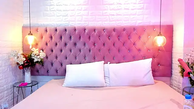 Snapshot of miel_18 chatting on February 27, 2026, 3:18 am miel 18 online show from February 27, 2026, 3:18 am