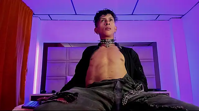 Maximo king25 online show from November 20, 2025, 3:18 am