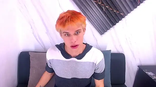 Liam York  online show from April 20, 2026, 4:19 pm