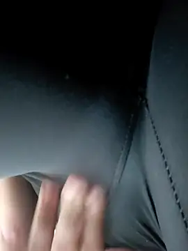 juliaaninha online show from January 17, 2026, 12:42 pm