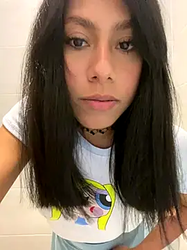 Katherinm online show from November 13, 2025, 9:08 pm