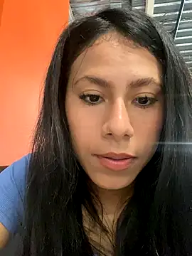 Katherinm online show from November 14, 2025, 7:39 pm