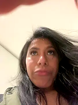 Katherinm online show from November 27, 2025, 7:36 pm