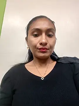 Snapshot of Uvit chatting on April 28, 2026, 1:26 am Uvit online show from April 28, 2026, 1:26 am