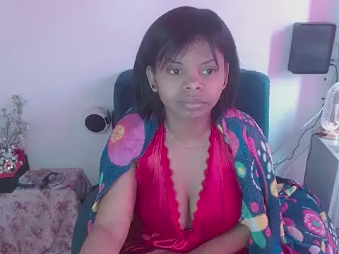 Rey lizeth73 online show from December 19, 2025, 12:29 pm