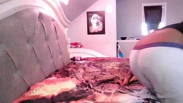 Snapshot of Dusaa_ chatting on November 24, 2025, 4:29 pm Dusaa online show from November 24, 2025, 4:29 pm