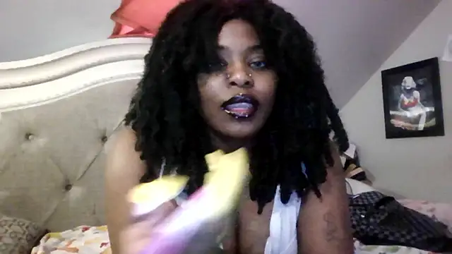 Snapshot of Dusaa_ chatting on November 21, 2025, 8:52 pm Dusaa online show from November 21, 2025, 8:52 pm