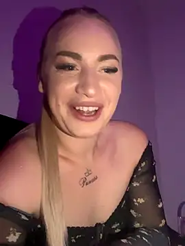 RuxyCatrina online show from November 11, 2025, 2:28 am