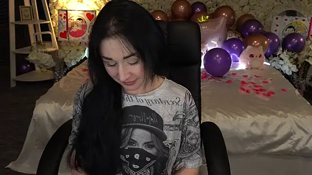 CarolinaaFoxyyy online show from February 24, 2026, 7:48 pm