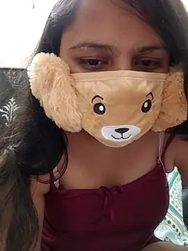 Kamna Hotty online show from December 1, 2025, 4:19 pm