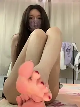 hoho-is online show from May 16, 2026, 7:51 am