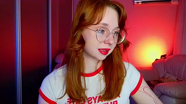 Snapshot of Erica_Nelson chatting on May 21, 2026, 1:25 am Erica Nelson online show from May 21, 2026, 1:25 am