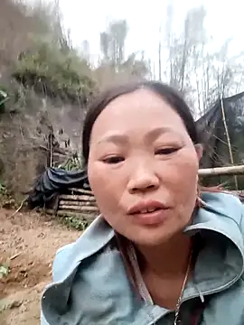 blonde blg online show from April 1, 2026, 11:00 am