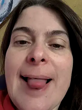 Snapshot of marchigiana chatting on February 9, 2026, 9:07 am marchigiana online show from February 9, 2026, 9:07 am