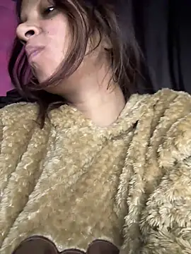 Snapshot of Your___Moonlight chatting on January 18, 2026, 8:12 pm Your Moonlight online show from January 18, 2026, 8:12 pm