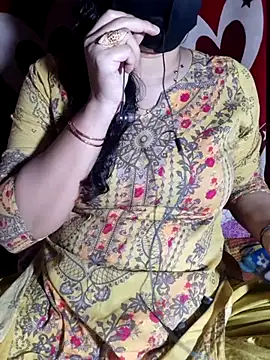 HotGirl23231 online show from August 2, 2026, 5:43 pm