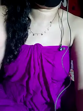 HotGirl23231 online show from July 14, 2026, 8:48 pm