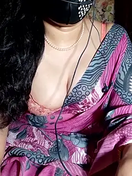 Snapshot of HotGirl23231 chatting on May 21, 2026, 5:43 pm HotGirl23231 online show from May 21, 2026, 5:43 pm
