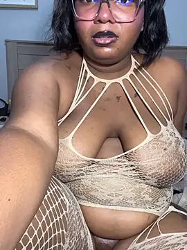 Snapshot of Exxoticaa chatting on February 17, 2026, 9:01 pm Exxoticaa online show from February 17, 2026, 9:01 pm