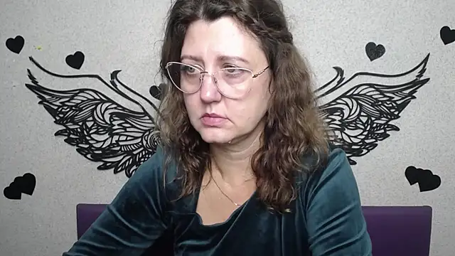 Snapshot of RoseHille chatting on November 27, 2025, 3:34 pm RoseHille online show from November 27, 2025, 3:34 pm