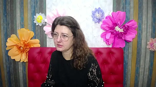 Snapshot of RoseHille chatting on November 29, 2025, 6:13 am RoseHille online show from November 29, 2025, 6:13 am