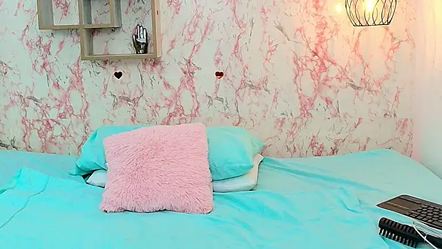 KATY LOWERY online show from February 17, 2026, 3:15 am