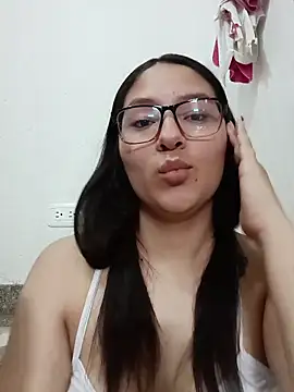 Snapshot of Little-Sammy chatting on November 29, 2025, 1:44 pm Little-Sammy online show from November 29, 2025, 1:44 pm