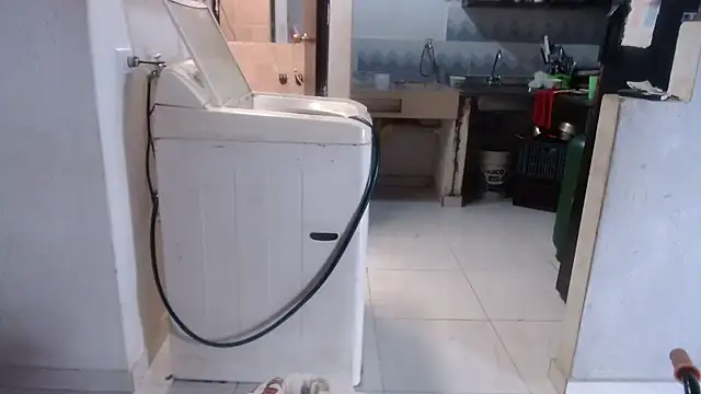 Sra Angelina online show from March 12, 2026, 12:42 pm