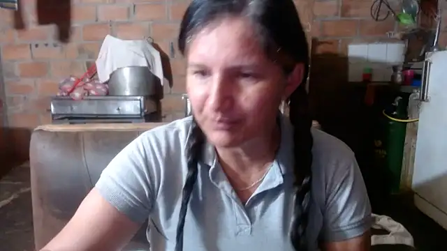 Sra Angelina online show from May 18, 2026, 7:57 am